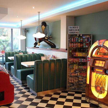 Halstead  7Hotel Diner מראה חיצוני תמונה